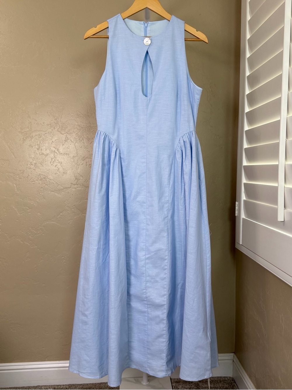 Commense Light Blue Linen Cotton Cutout Pleated Maxi Dress Medium NWT - Picture 2 of 9